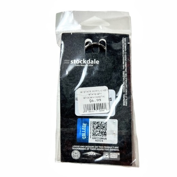 NWT Wisconsin State Red and White Acrylic Keychain - Picture 7 of 7